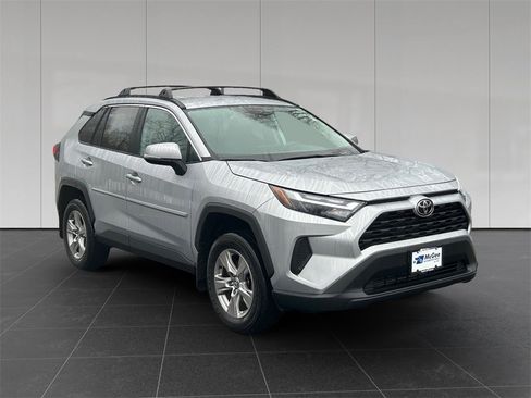 Used 2023 Toyota RAV4 XLE image 7