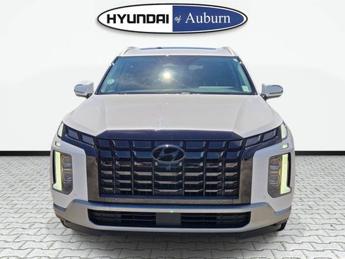 Used 2024 Hyundai Palisade SEL w/ Premium Package FWD image 12