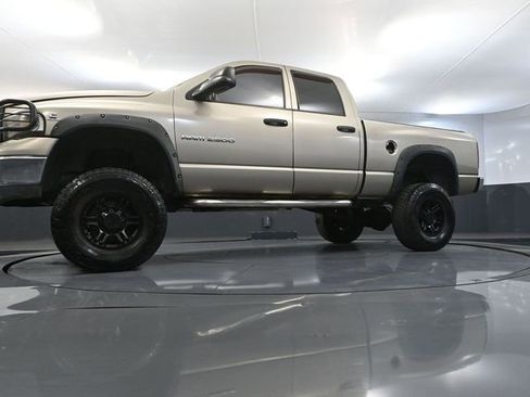 Used 2005 Dodge Ram 2500 Truck SLT w/ Trailer Tow Group image 47