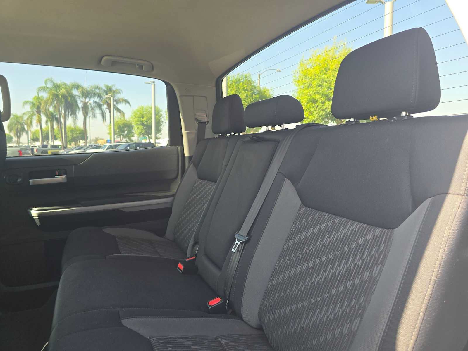 Used 2018 Toyota Tundra SR5 RWD image 17
