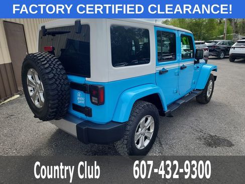 Used 2017 Jeep Wrangler Unlimited Sahara w/ Quick Order Package 24E Chief AWD/4WD image 8