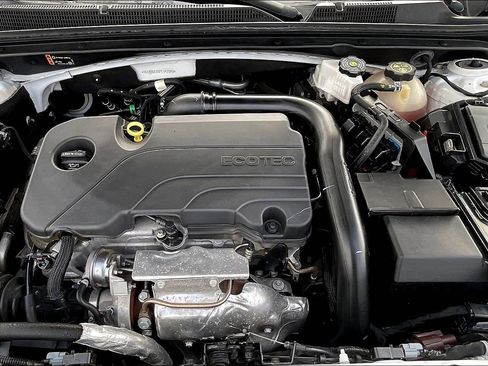 Used 2023 Chevrolet Malibu LT image 29