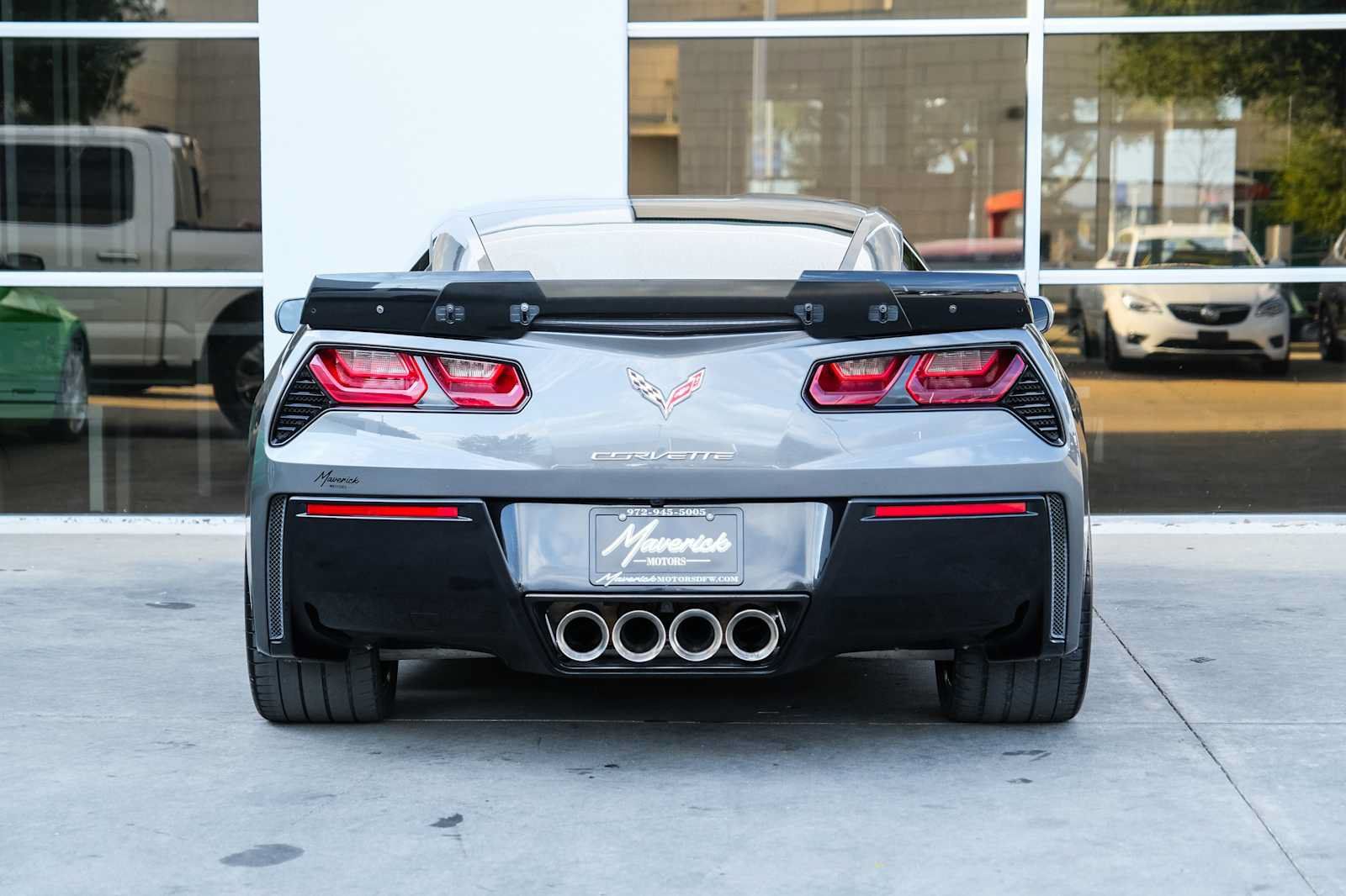 Used 2015 Chevrolet Corvette Stingray Coupe w/ 2LT Preferred Equipment Group RWD image 11