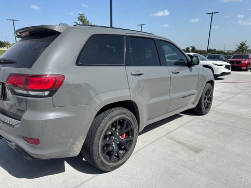 Used 2020 Jeep Grand Cherokee SRT w/ Trailer Tow Group IV AWD/4WD image 4