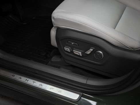 Used 2026 Hyundai Santa Fe Calligraphy FWD image 27