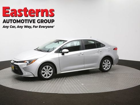 Used 2024 Toyota Corolla LE FWD image 56