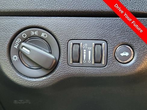 Used 2023 Dodge Charger SXT w/ Blacktop Package RWD image 19