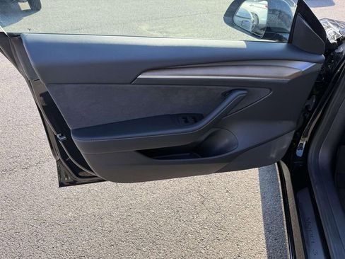 Used 2022 Tesla Model 3 RWD image 12