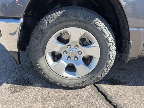 Used 2024 RAM 1500 Big Horn image 9