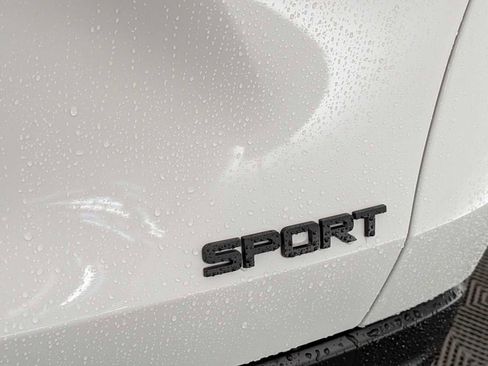 Used 2025 Honda HR-V Sport image 13