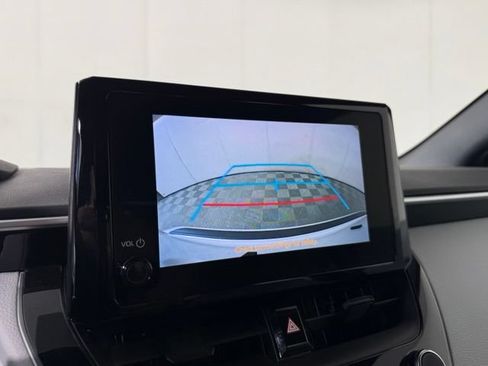 Used 2023 Toyota Corolla SE w/ Carpet Mat Package (TMS) FWD image 11