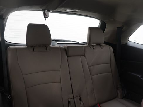 Used 2017 Honda Pilot EX-L image 12