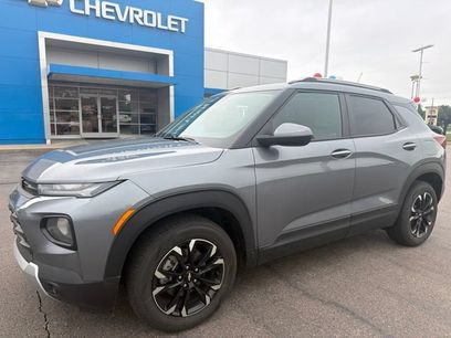 Used 2021 Chevrolet TrailBlazer LT w/ Premium Seating Package