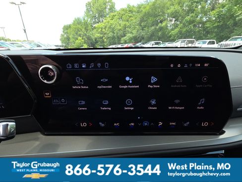New 2026 Chevrolet Traverse LT w/ Sun and Wheel Package FWD image 21