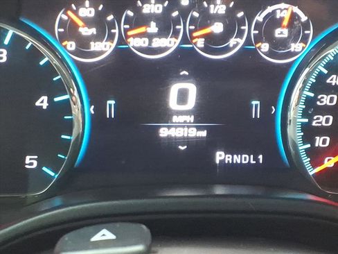 Used 2018 GMC Sierra 2500 Denali w/ Duramax Plus Package image 5