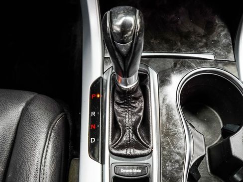 Used 2018 Acura TLX image 26