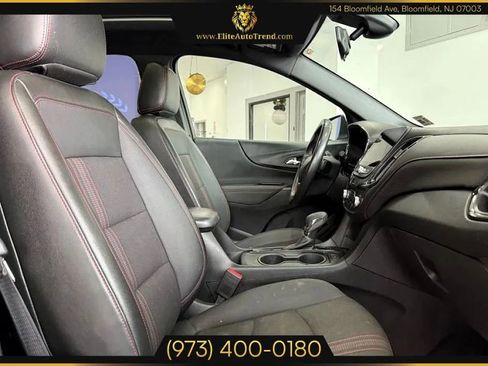 Used 2022 Chevrolet Equinox RS w/ Infotainment Package image 19