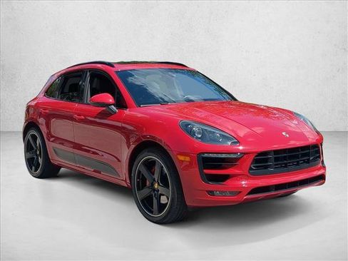 Used 2018 Porsche Macan GTS AWD/4WD image 3