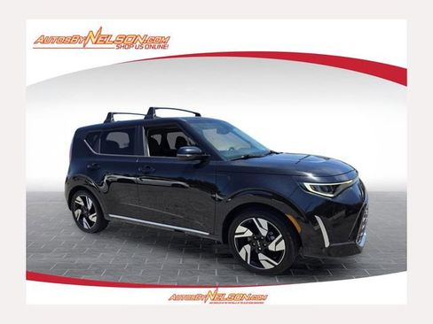 Used 2025 Kia Soul GT-Line w/ GT-Line Technology Package FWD image 1
