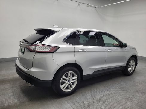 Used 2018 Ford Edge SEL w/ Equipment Group 201A FWD image 10