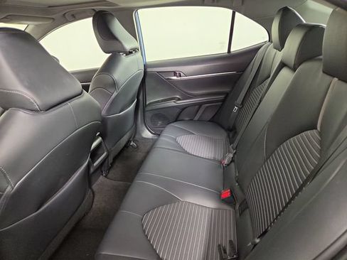 Used 2023 Toyota Camry SE w/ Cold Weather Package FWD image 15