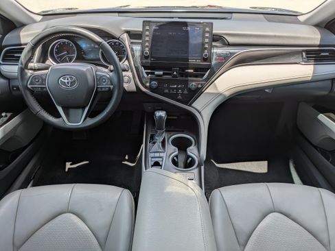 Used 2023 Toyota Camry XLE AWD/4WD image 14