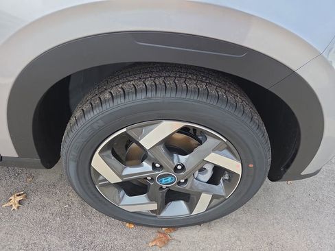 New 2026 Hyundai Venue SEL image 2