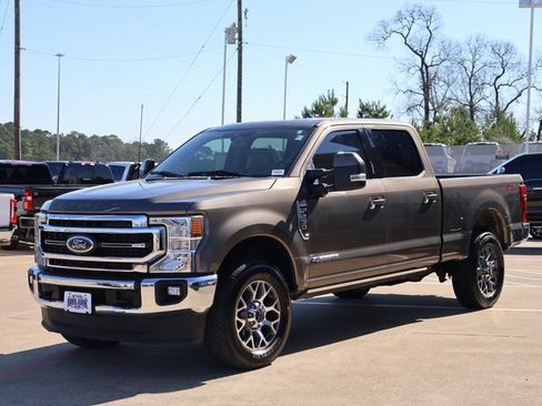 Certified 2022 Ford F250 Lariat w/ Lariat Value Package image 8