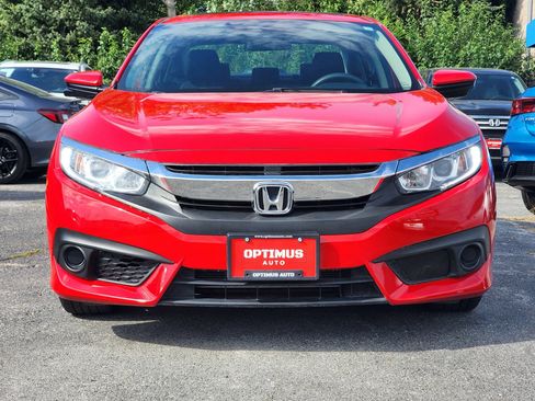 Used 2018 Honda Civic EX image 2