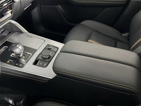 Certified 2025 MAZDA CX-90 3.3 Turbo S w/ Premium Package image 21