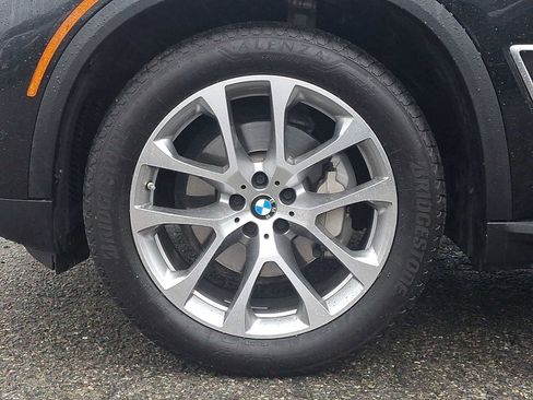 Used 2023 BMW X5 xDrive40i w/ Premium Package AWD/4WD image 8