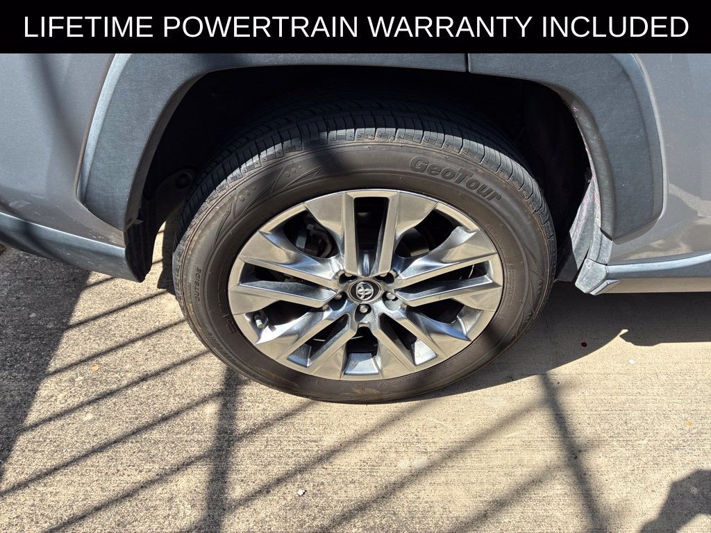 Used 2019 Toyota RAV4 XLE Premium FWD image 12