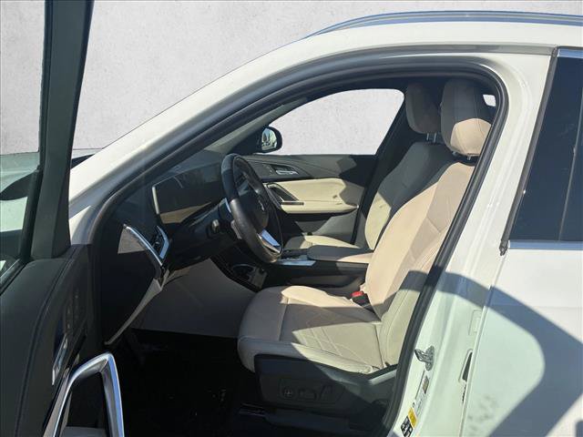 Used 2023 BMW X1 xDrive28i w/ Convenience Package AWD/4WD image 10