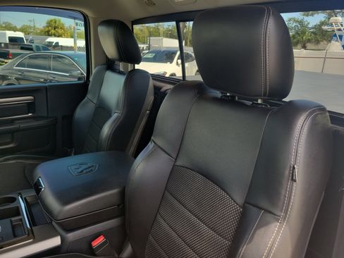 Used 2013 RAM 1500 R/T w/ Convenience Group RWD image 13