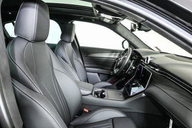 New 2025 Maserati Grecale Modena AWD/4WD image 28