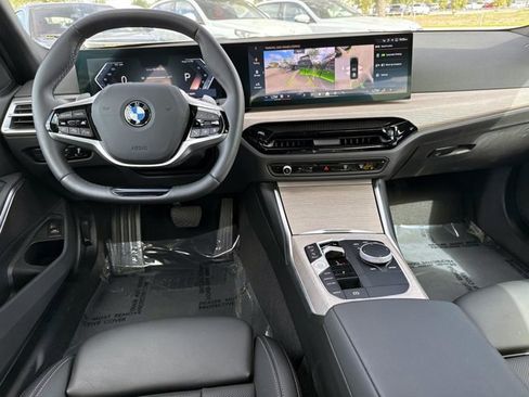 Used 2025 BMW 330i Sedan RWD image 15