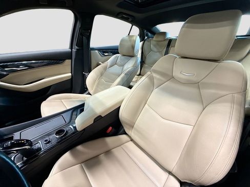 Used 2023 Cadillac CT5 Luxury image 19