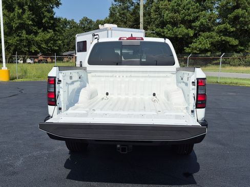 New 2026 Nissan Frontier S w/ Tow Package AWD/4WD image 31