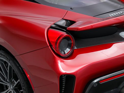 Certified 2019 Ferrari 488 Pista Coupe image 49