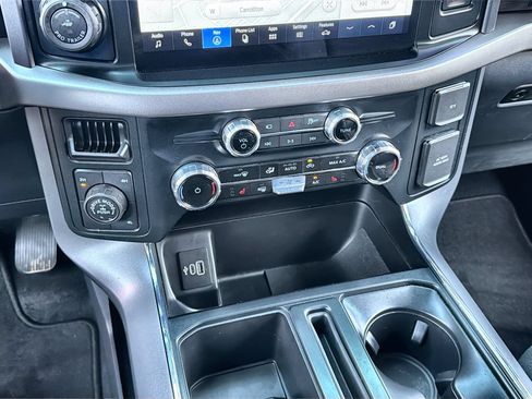 Used 2025 Ford F150 XLT w/ Equipment Group 302A MID AWD/4WD image 19
