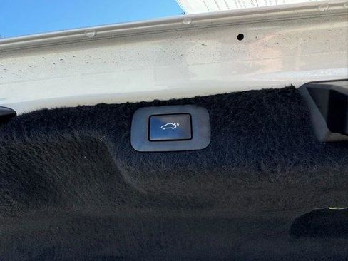 Used 2018 Lexus LS 500 image 24