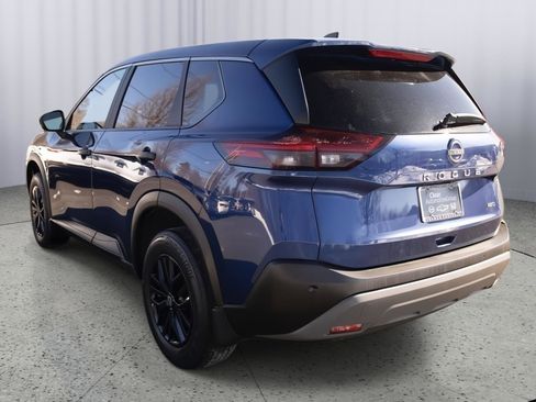 Used 2023 Nissan Rogue S AWD/4WD image 22