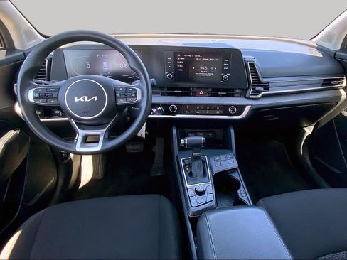 Used 2023 Kia Sportage LX AWD/4WD image 30