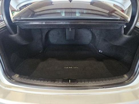 Used 2015 Hyundai Genesis 5.0 RWD image 19