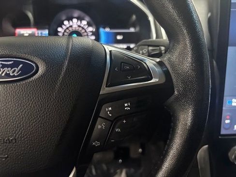 Used 2021 Ford Edge Titanium AWD/4WD image 18