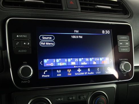 Used 2023 Nissan Leaf S image 33