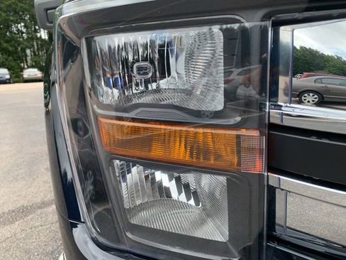 Used 2023 Ford F150 XLT image 11