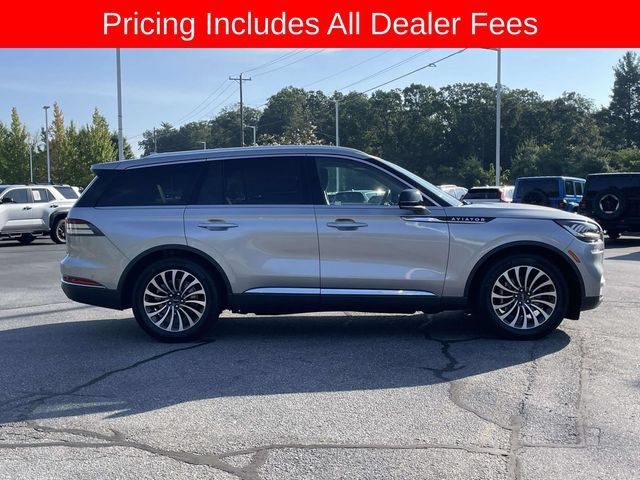Used 2020 Lincoln Aviator Reserve w/ Equipment Group 201A RWD image 6