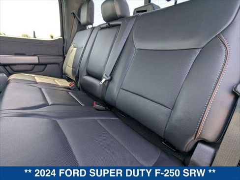 Certified 2024 Ford F250 Lariat w/ Lariat Ultimate Package AWD/4WD image 22