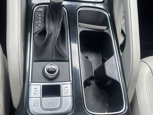 Used 2021 Kia Telluride EX w/ EX Premium Package FWD image 15